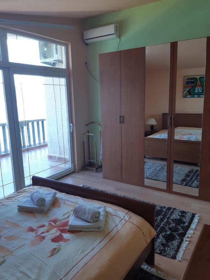 Villa Garden Apartments Χέρτσεγκ Νόβι Εξωτερικό φωτογραφία